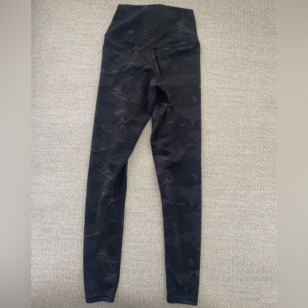 Colorfulkoala Wonen’s High Waisted Cameo Full Length Yoga Pants. Size XS - Picture 3 of 3